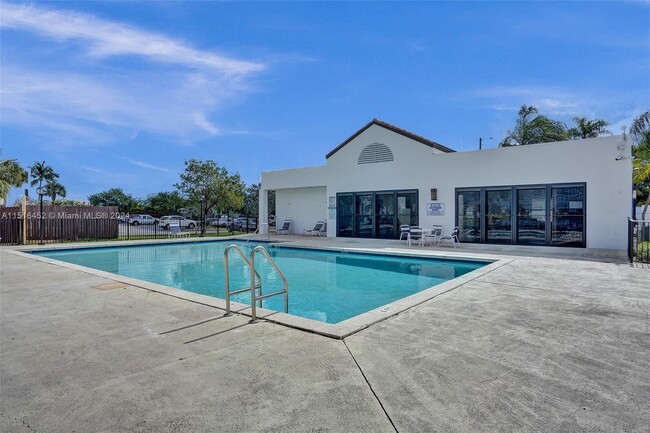 Photo - 210 Lake Pointe Dr Condo Unit 310