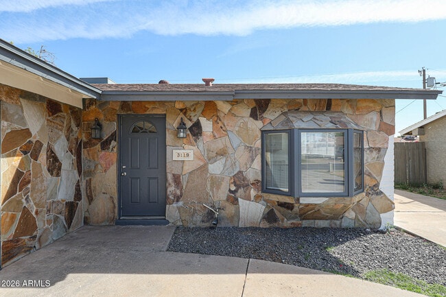 Photo - 3119 W Country Gables Dr
