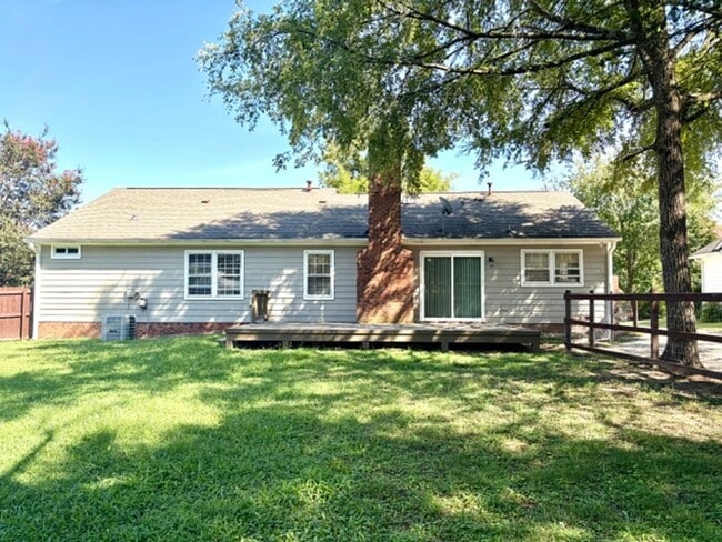 2634 Lytham Dr