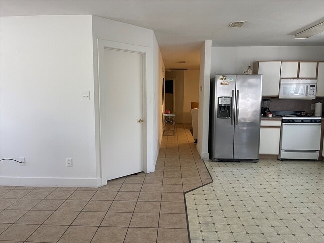 Building Photo - 3759 E Traditions Ct