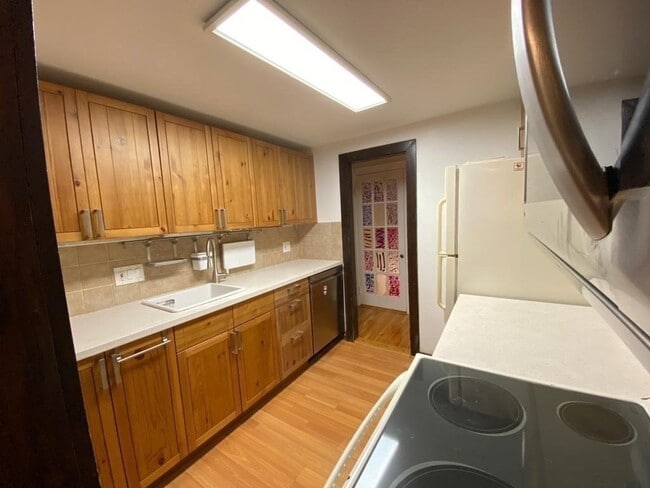 Photo - 16 Carroll Ct