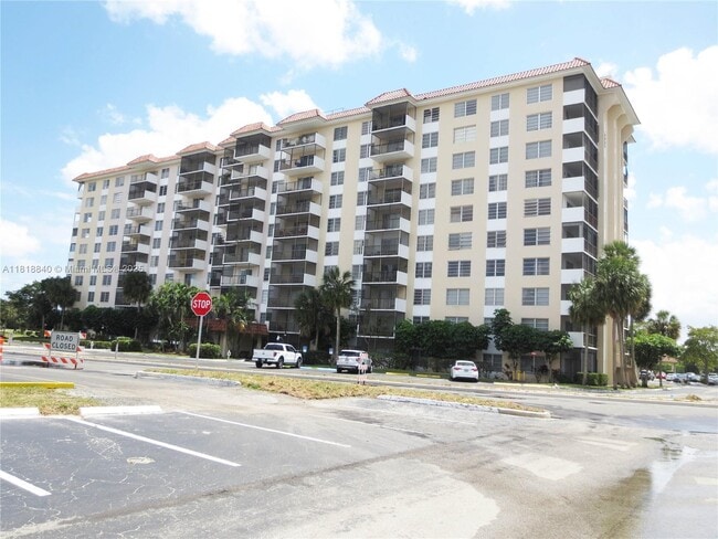 Photo - 4164 Inverrary Dr Condo Unit 310