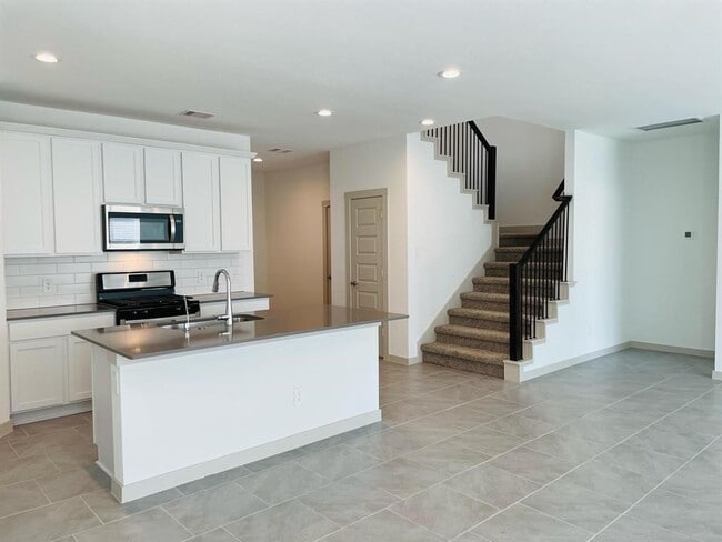 Photo - 28935 Yukon River Ct