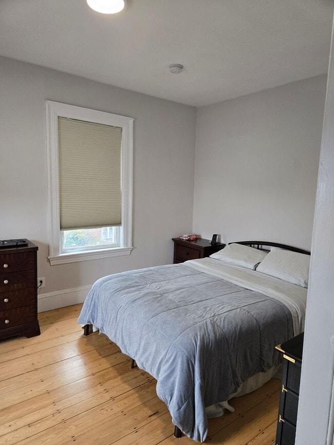 Photo - Huge, unique loft style 3 bed!!