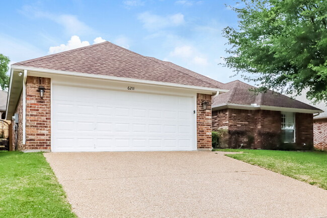 Photo - 6211 August Run