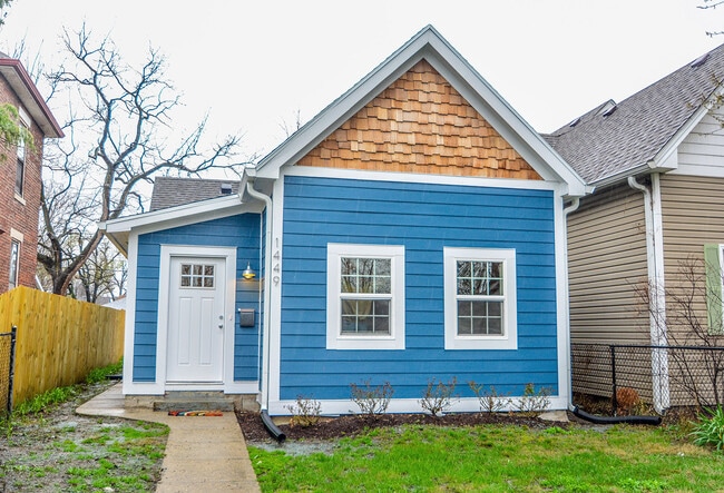 Attractive exterior facing Fletcher Ave - 1449 Fletcher Avenue