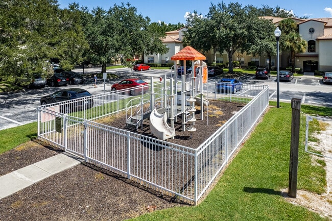 821 Camargo Way Altamonte Springs, FL 32714-3937 - Bona Vista