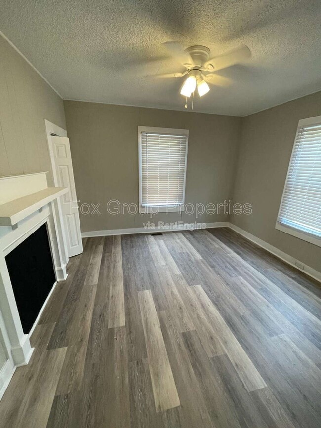 Photo - 19 Powder St NW