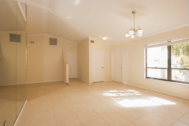 Photo - 14374 Crowberry Ct