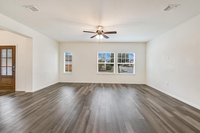 Photo - 8501 Looksee Ln