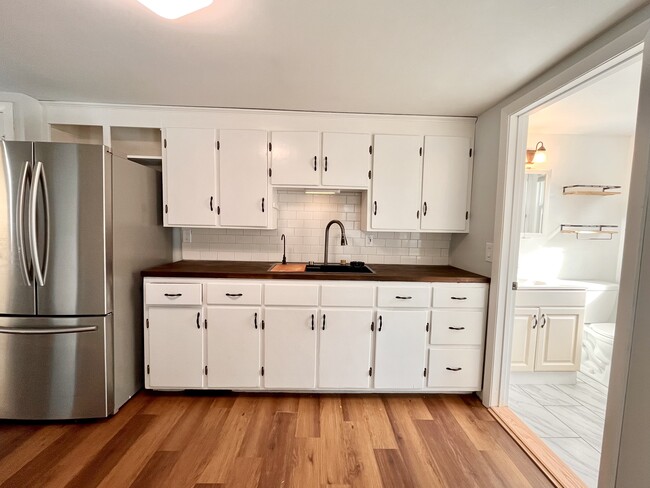 Kitchen - 3 Hamel Ave Unit 3