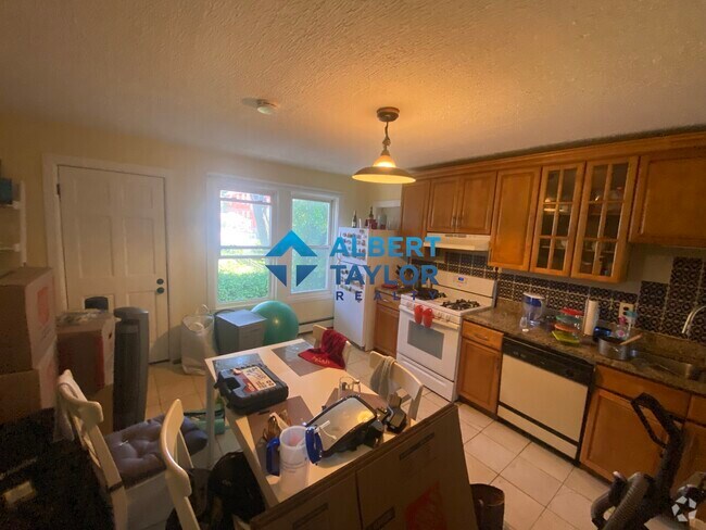 Building Photo - 7 High Street Pl Unit 2 Rental