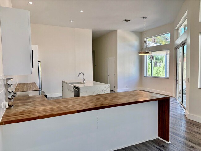 Photo - 5865 NW 125th Ave