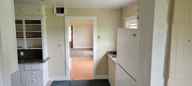 Photo - 2023 Robinwood Ave