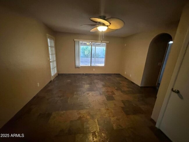 Photo - 4934 W Grovers Ave