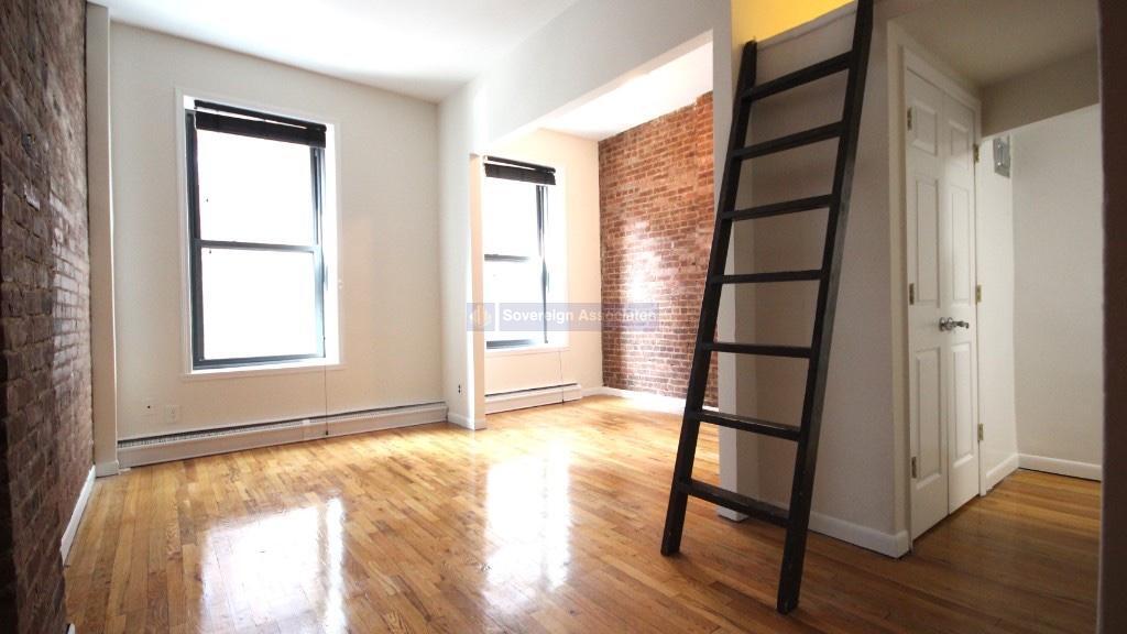 Photo - 163 W 73rd St Apartment Unit 5W