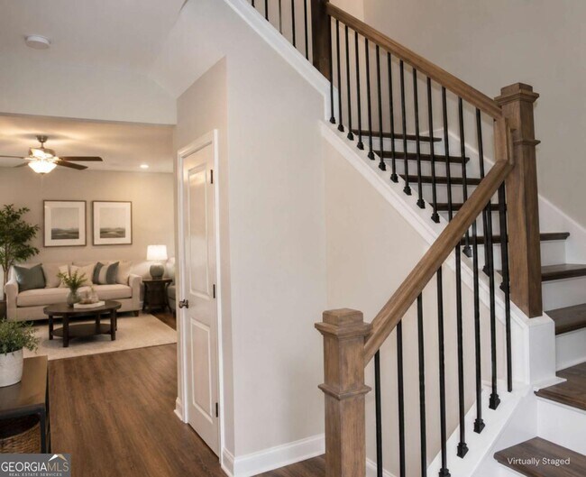 Photo - 4286 Waxwing St