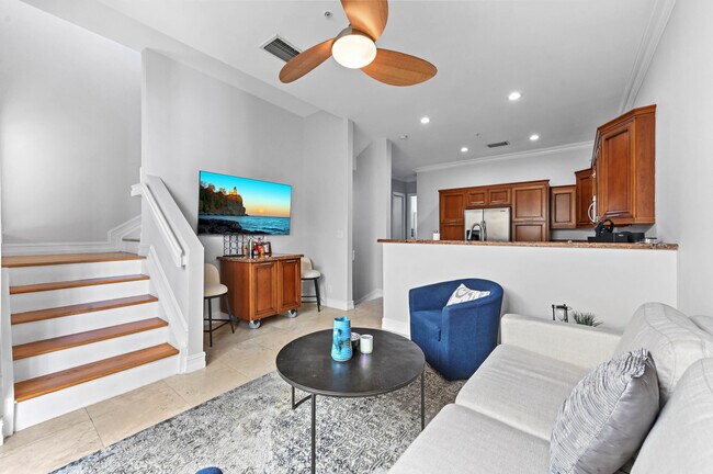 Photo - 150 NE 6th Ave