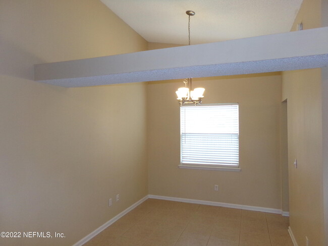 Photo - 2131 Orangewood St House