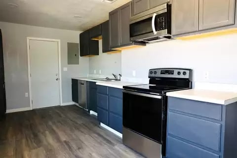 Photo - 1303 Barnes Ave