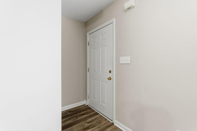 Photo - 2906 Blairdon Cir