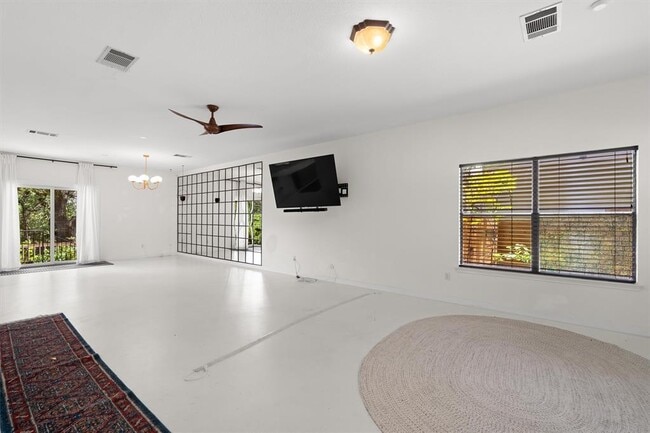 Photo - 8353 Steamline Cir