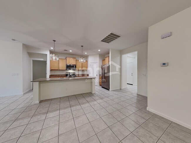 Photo - 701 W Micanopy Trl.