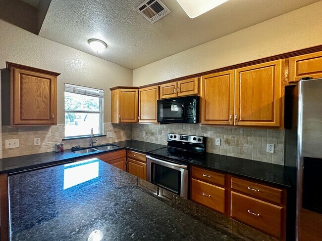 Photo - 2016 S 8th St Unit B