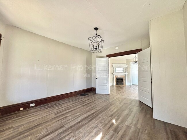 Photo - 610-612 West Kalamazoo Avenue Unidad 1