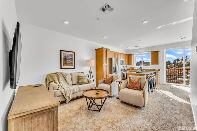 Building Photo - 5065 Ronald Stephen Cir Rental