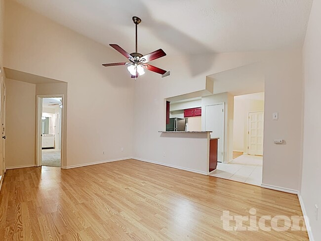 Photo - 5907 Misty Meadow St