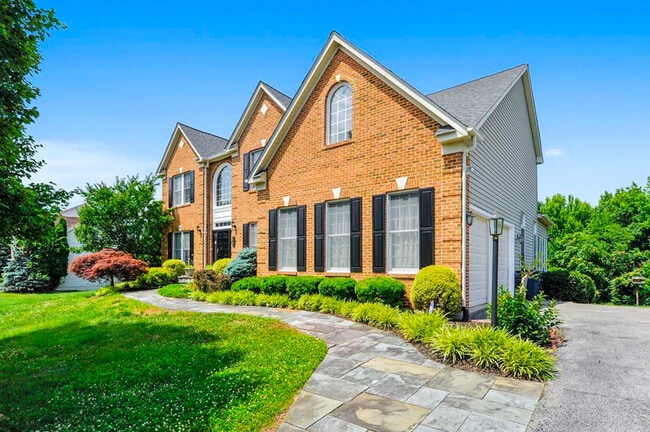 Photo - 1706 Poling Ave