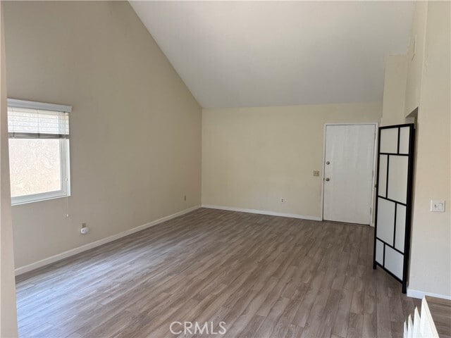 Photo - 1612 Carmel Cir E
