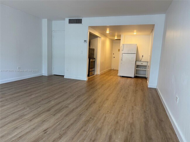 Photo - 999 Brickell Bay Dr Unit 1109