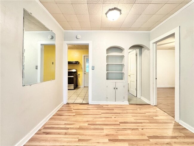 Photo - 707 E Lafayette St
