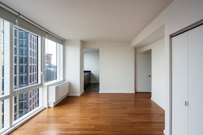 Photo - 66 Rockwell Place