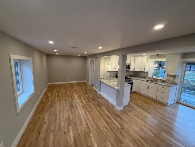 Photo - 46 High St Unit Rear House