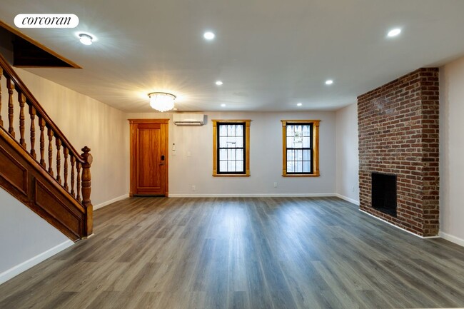 Building Photo - 741 Decatur St Rental