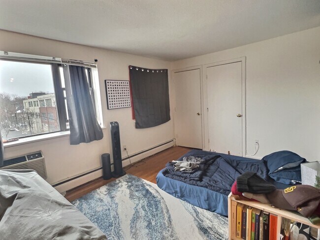 Photo - 1039 Commonwealth Avenue