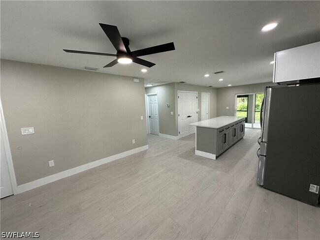 Photo - 9155 Seville Rd