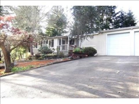 Building Photo - Out Cleveland Hills - Country living in Melrose