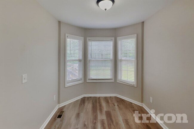 Photo - 6009 Plateau Ct