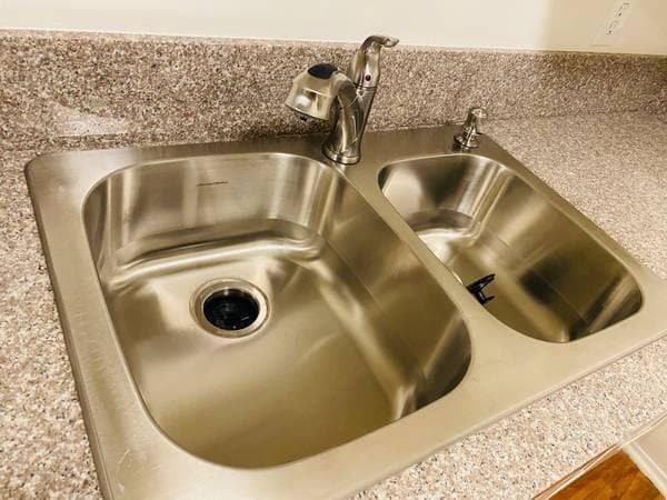 Photo - 4342 West 130th St