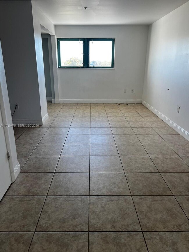 Photo - 5769 SW 72nd St Unidad 5769