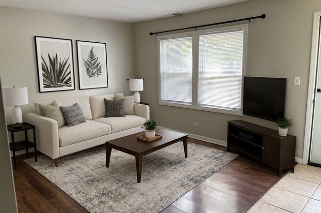 Photo - 11903 S Laramie Ave