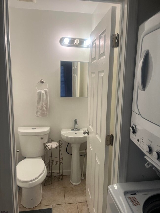 Photo - 38 N Maryland Ave Unit 2nd flr