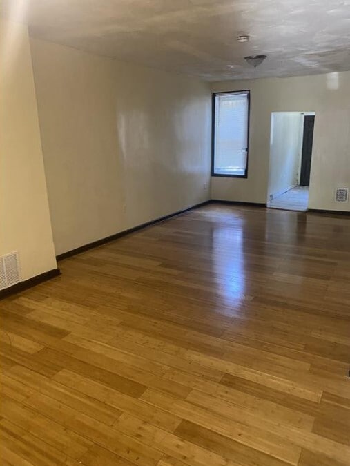 Photo - 4920 N Hutchinson St