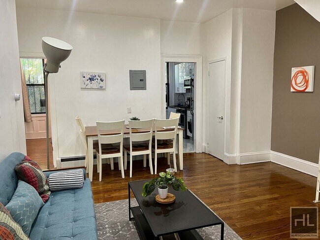 Photo - 487 Hart St Unidad 1