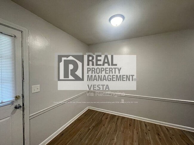 Photo - 406 Russell Pkwy Unit 8