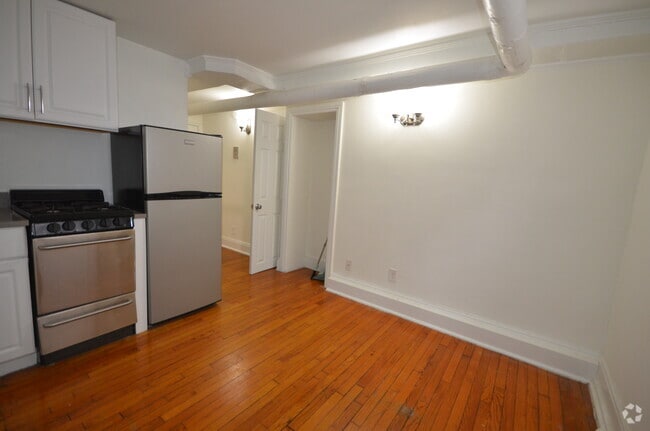 Building Photo - 76 Charles St Unit 1 Rental